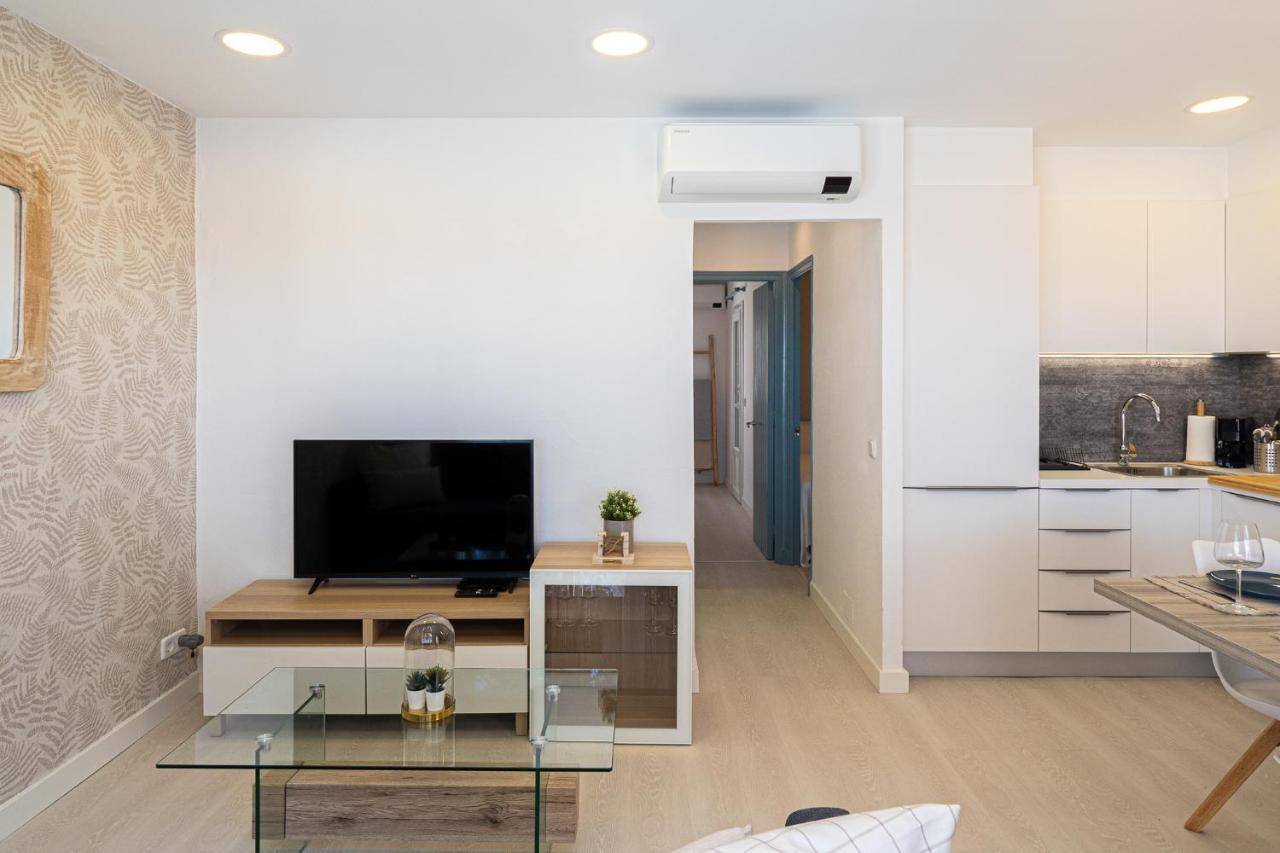 Precioso Apartamento Reformado Con Vistas A Playa Son Bou Eksteriør bilde