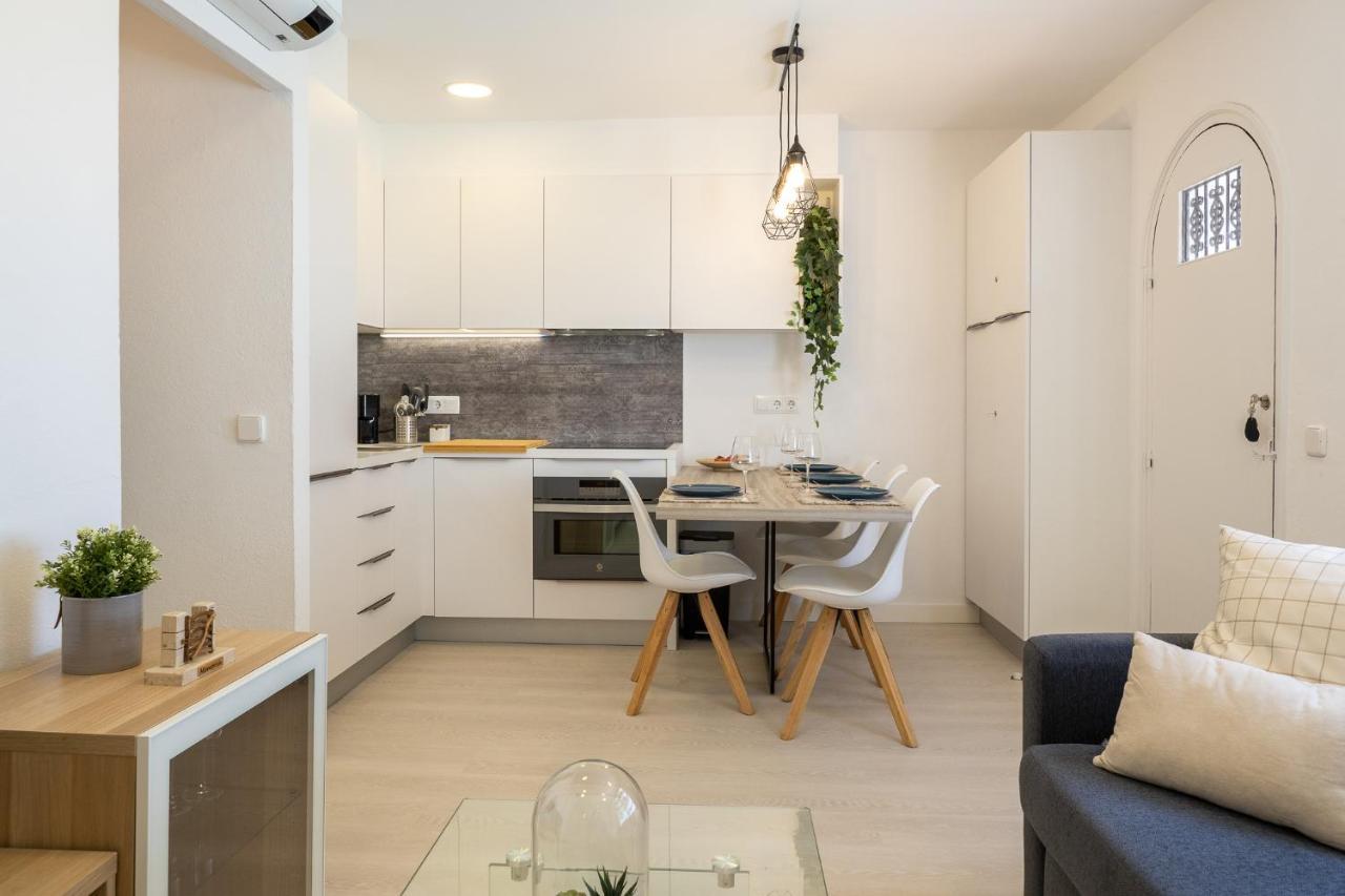 Precioso Apartamento Reformado Con Vistas A Playa Son Bou Eksteriør bilde