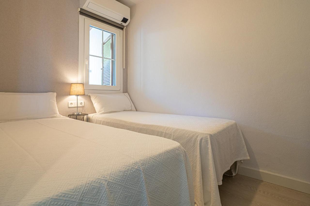 Precioso Apartamento Reformado Con Vistas A Playa Son Bou Eksteriør bilde
