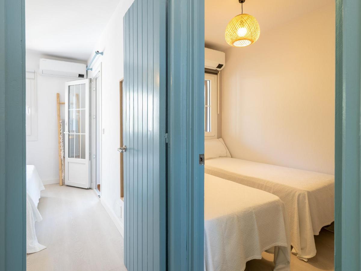 Precioso Apartamento Reformado Con Vistas A Playa Son Bou Eksteriør bilde